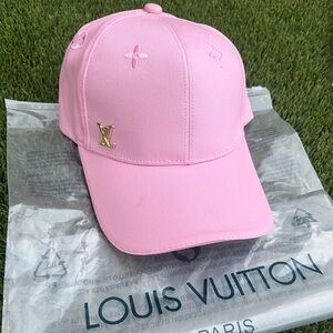 Louis Vuitton Light Pink Women’s Hat